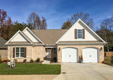 tan house what color brick